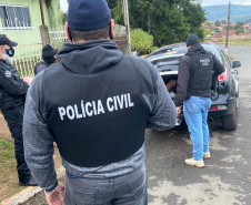 Polícia Civil prende 12 integrantes de organização criminosa nos Campos Gerais