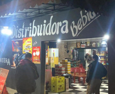 Ação Integrada de Fiscalização Urbana fecha estabelecimento em Curitiba