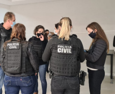 Polícia Civil prende 11 pessoas e dispersa festa clandestina em Colombo