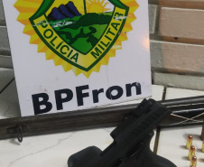 Durante ação conjunta, PM e Polícia Civil apreendem duas armas de fogo e munições em Ivaté, no Noroeste do estado