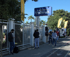 Candidatos de todo Brasil fazem o concurso da PM neste domingo