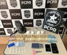 Polícias Militar e Civil cumprem 12 mandados de busca e apreensão contra tráfico de drogas em Maringá 