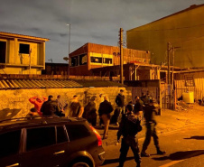 Segurança interrompe festas e dispersa mais de mil pessoas em Curitiba no final de semana