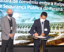 Secretário visita obras e instituições da segurança pública em Foz do Iguaçu