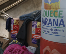Sesp faz primeira entrega de roupas e cobertores à campanha Aquece Paraná do Governo Estadual