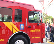 Caminhão moderno é entregue ao Corpo de Bombeiros de São José dos Pinhais