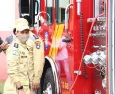 Caminhão moderno é entregue ao Corpo de Bombeiros de São José dos Pinhais