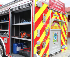 Caminhão moderno é entregue ao Corpo de Bombeiros de São José dos Pinhais