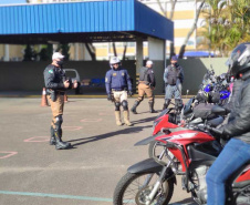 Evento para motociclistas trabalha técnicas de condução e dá dicas para evitar acidentes