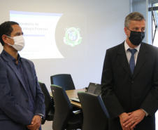 Secretário Nacional de Política sobre drogas visita sede da Polícia Científica do Paraná