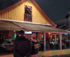 Aifu dispersa mais de 2,2 mil pessoas e aplica mais de R$ 760 mil em multas em Curitiba