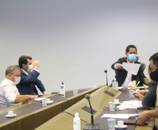 Secretaria da Segurança Pública recebe visita de prefeitos de Contenda e São Pedro do Ivaí para discutir segurança regional
