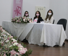 Servidoras e prestadoras de serviço vinculadas à Sesp participam da Campanha Paraná Rosa