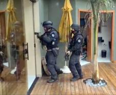 Polícia Civil prende 17 integrantes do crime organizado em Paranaguá e Matinhos