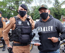 Policiais militares se formam no curso de rondas ostensivas com motocicletas