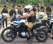 Polícia Militar recebe 155 novas motocicletas BMW durante solenidade em Ponta Grossa (PR)