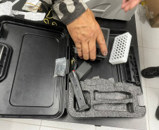 Operação cumpre mandados de prisão e apreende grande quantidade de drogas em Matinhos