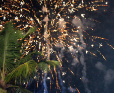 Corpo de Bombeiros faz alerta para uso seguro de fogos de artifício