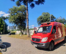 Após policiais salvarem a vida de um bebê, PM orienta sobre casos de engasgamento