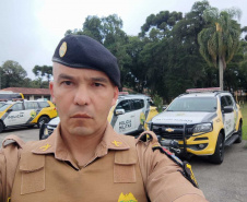 Após policiais salvarem a vida de um bebê, PM orienta sobre casos de engasgamento