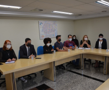 Reunião discute atendimento de mulheres trans no sistema prisional