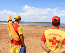 Atuação de bombeiros intensifica prevenção e diminui afogamentos na Costa Oeste