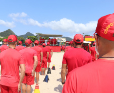 Mais 30 bombeiros se especializam em Curso de Guarda-Vidas