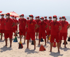 Mais 30 bombeiros se especializam em Curso de Guarda-Vidas