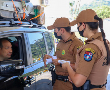 Polícia Militar realiza campanha com orientações de segurança em postos de combustíveis