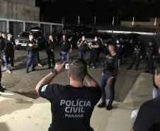 Polícia Civil realiza operação contra organização criminosa que atuava na Casa de Custódia de Maringá