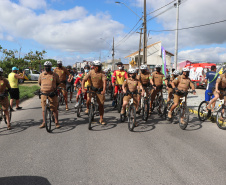 Policiamento da PM com bicicletas aumenta mobilidade no Litoral e proximidade com a população