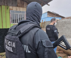 Polícia Civil cumpre sete mandados de prisão em investigação de homicídios em Curitiba