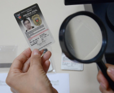 Com armas, uniformes e novos sistemas, PCPR melhora condições de trabalho dos policiais