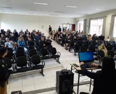 Palestras sobre saúde mental alcançaram 1.200 profissionais das polícias do Paraná em abril