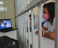 Projeto do Deppen de Ponta Grossa resgata vínculos afetivos da mulher presa com a família