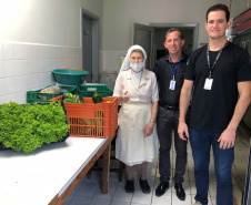 Orgânicos cultivados por presos de Guarapuava são distribuídos a instituições de acolhimento