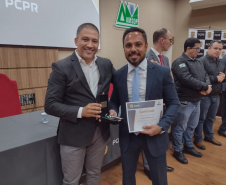 PCPR realiza entrega de medalhas para policiais civis em Francisco Beltrão
