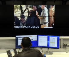 Visita de Bolsonaro ao Paraná tem acompanhamento por central de monitoramento e policiamento integrado