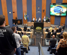 PCPR entrega medalhas para 50 servidores da Região Metropolitana de Curitiba