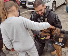 PCPR na Comunidade oferece serviços à população e orienta imigrantes e refugiados