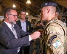 PMPR homenageia militares e autoridades civis no aniversário do BPRv, BPMOA e Bope