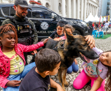 Atendimento e orientação ao público
