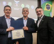 Secretaria da Segurança Pública do Paraná homenageia veteranos das forças estaduais