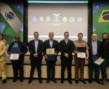 Secretaria da Segurança Pública do Paraná homenageia veteranos das forças estaduais