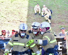 Bombeiros do Paraná conquistam 2º e 4º lugar em Desafio Nacional de Resgate Veicular