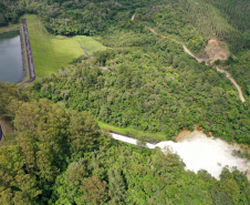 Copel e bombeiros alertam moradores da Campina Grande do Sul sobre vazão do rio Capivari