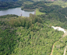 Copel e bombeiros alertam moradores da Campina Grande do Sul sobre vazão do rio Capivari