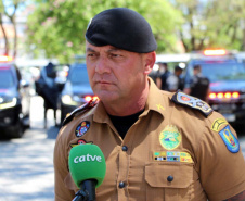 Polícia Militar realiza operação com abordagens e bloqueios de trânsito em Curitiba e RMC