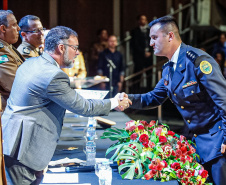 Curso de Aperfeiçoamento de Oficiais forma 66 novos capitães para PMPR e Corpo de Bombeiros