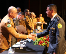 Curso de Aperfeiçoamento de Oficiais forma 66 novos capitães para PMPR e Corpo de Bombeiros
